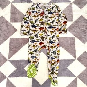NWOT Bums & Roses 18-24M Bamboo Footie - Dinos